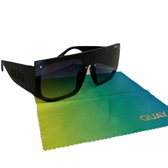 QUAY Fully Booked Sunglasses Black Smoke Green - Picture 3 of 10